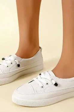 Baskets blanches chic