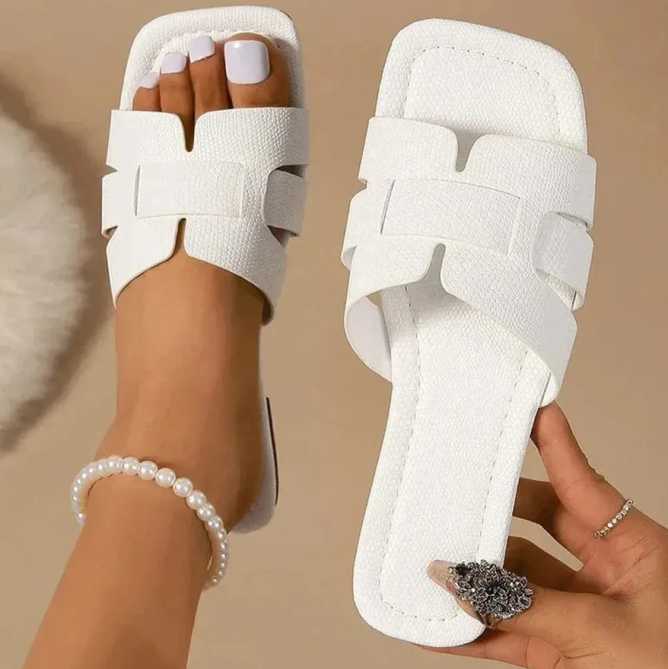Claquettes blanches pour femme