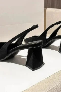 Escarpins noirs slingback