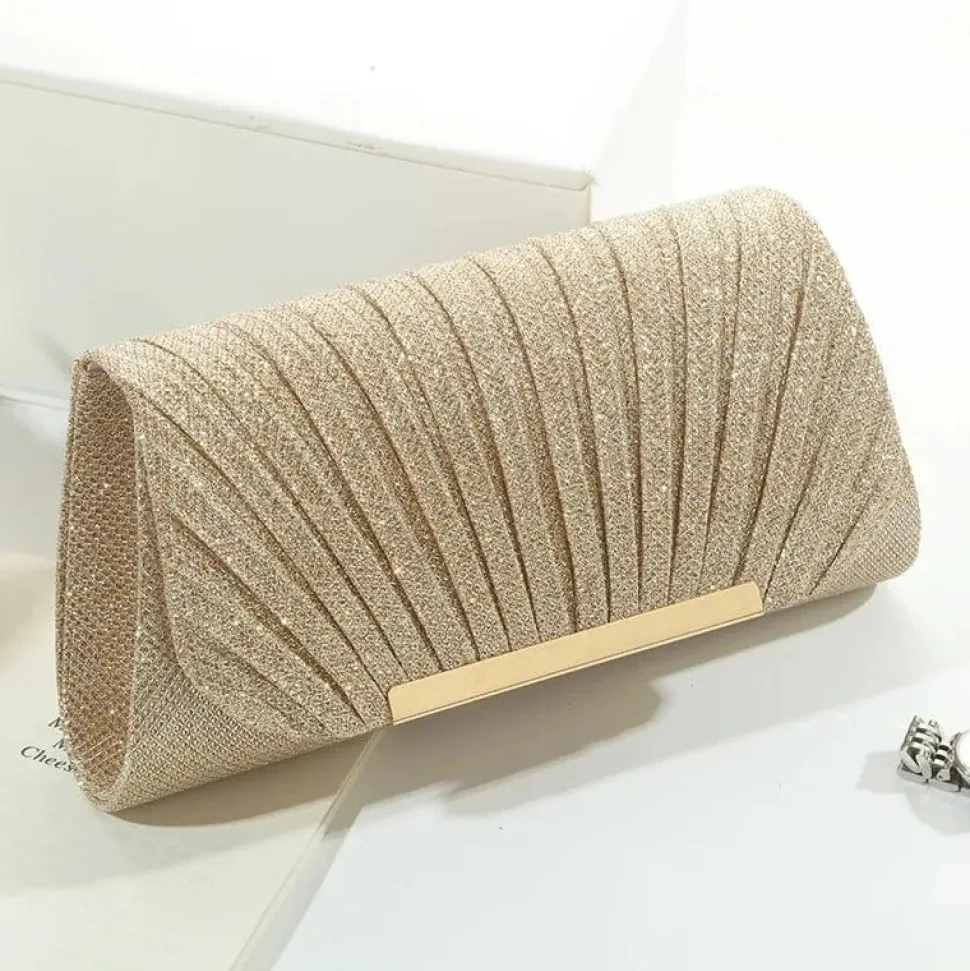 Pochette dorée à paillettes
