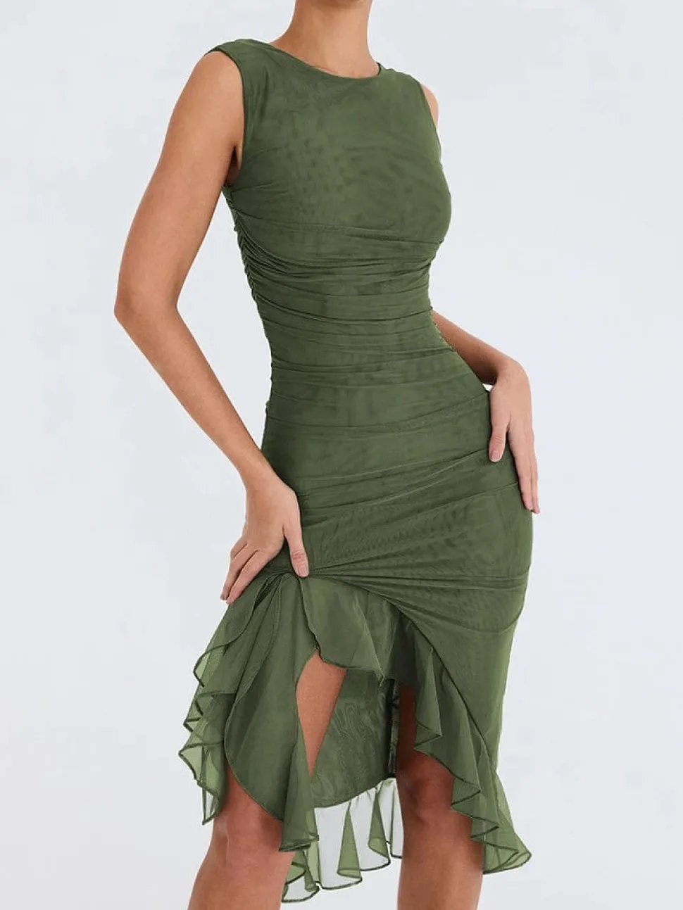 Robe asymétrique drappée élégante