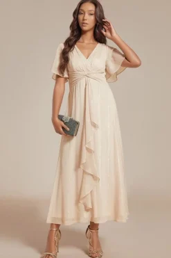 Robe beige midi pour invitée au mariage
