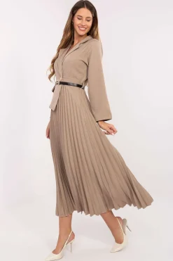 Robe beige plissée midi chic manches longues