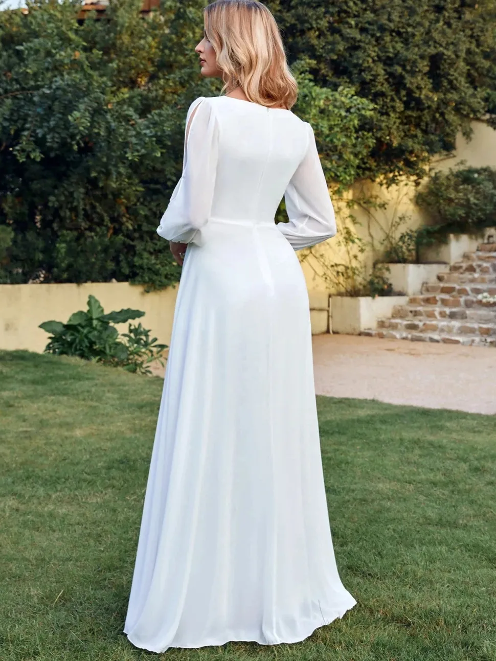 Robe blanche bohème longue manches longues
