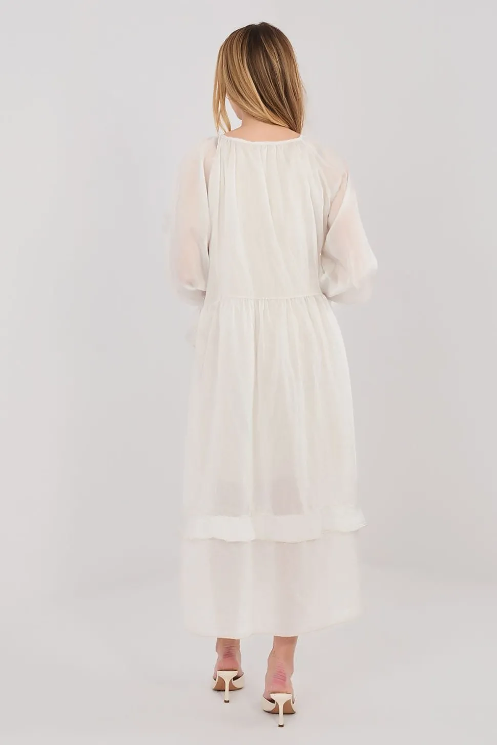 Robe bohème blanche longue manches longues