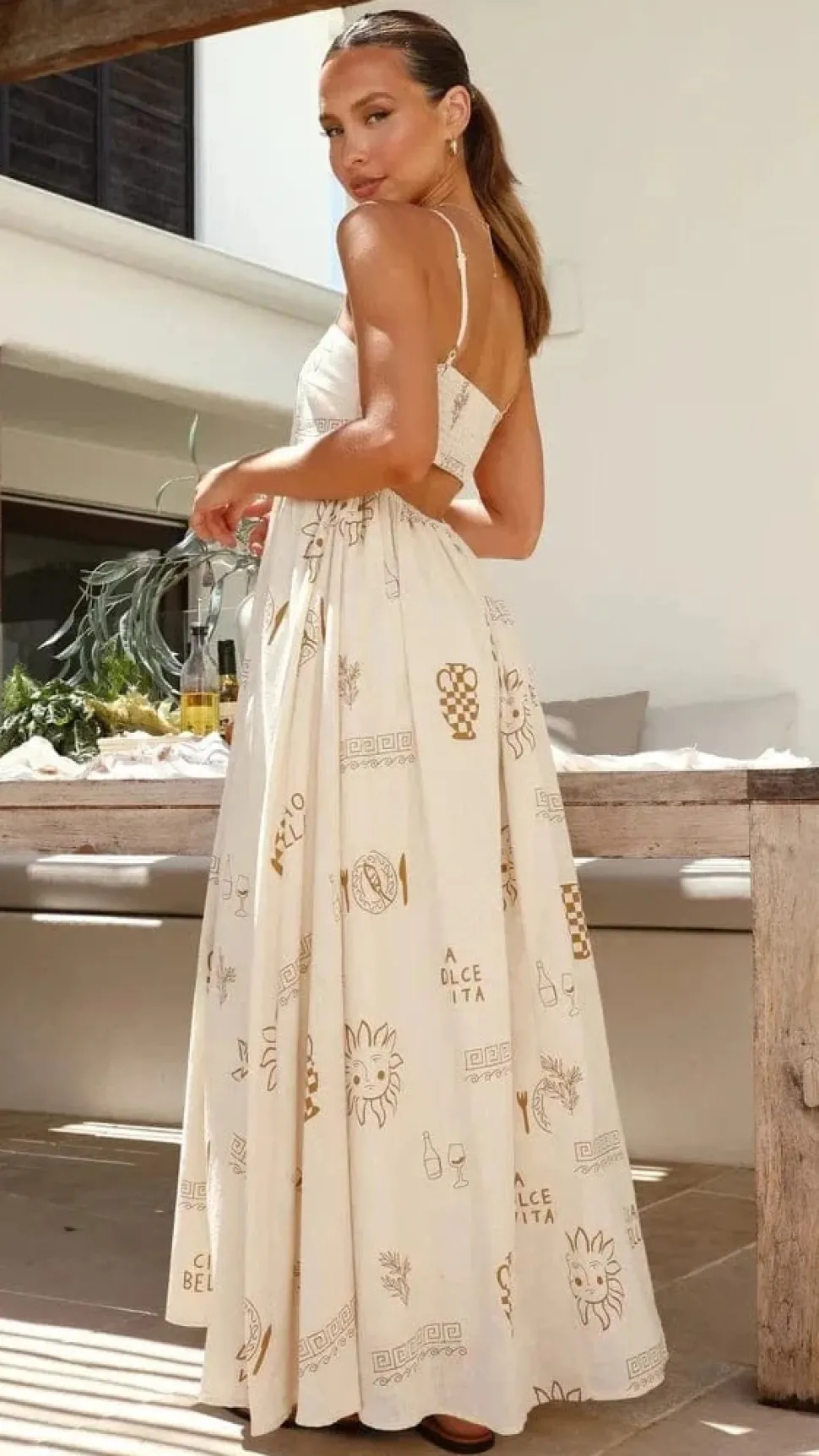Robe bohème dos nu évasée