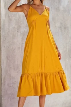 Robe bohème midi jaune à bretelles fines