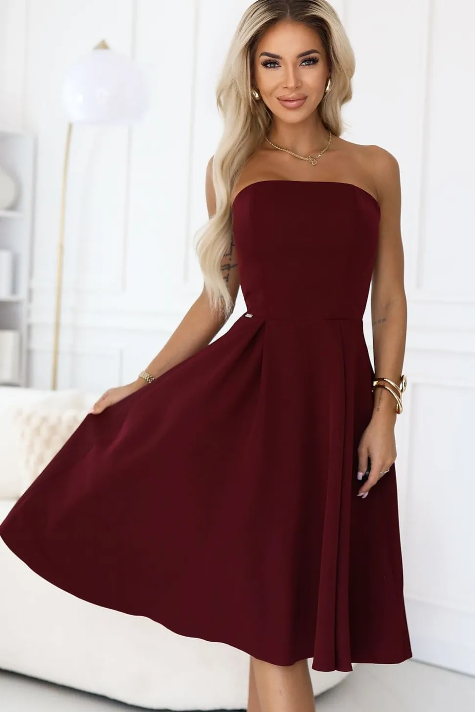Robe bustier bordeaux évasée
