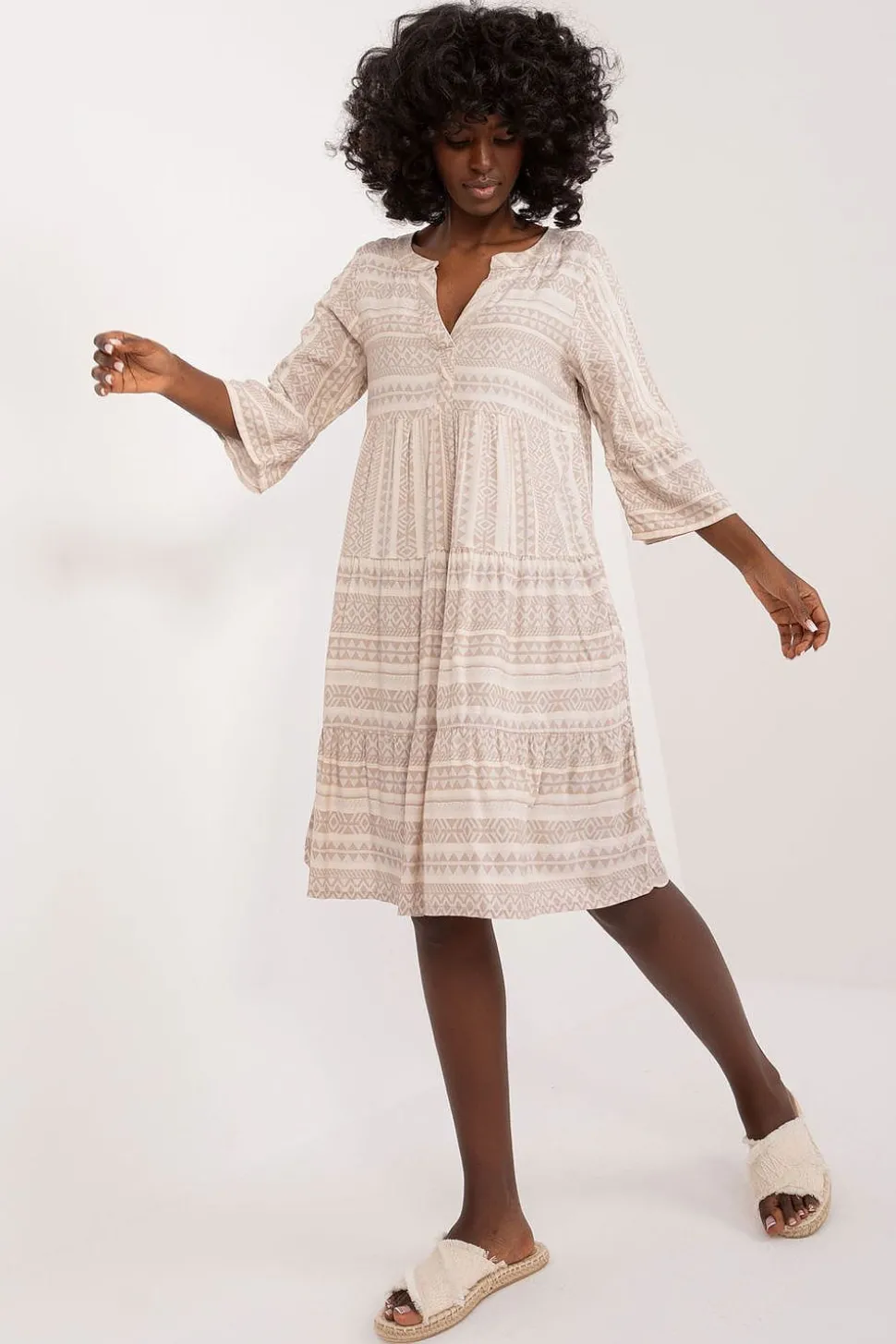Robe casual beige midi manches longues