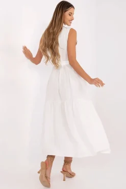 Robe casual midi sans manches ceinturée