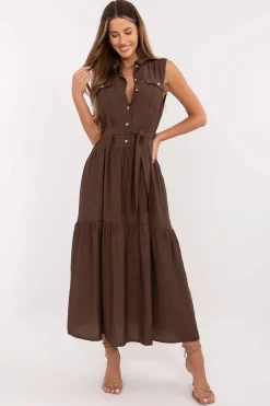 Robe casual midi sans manches ceinturée