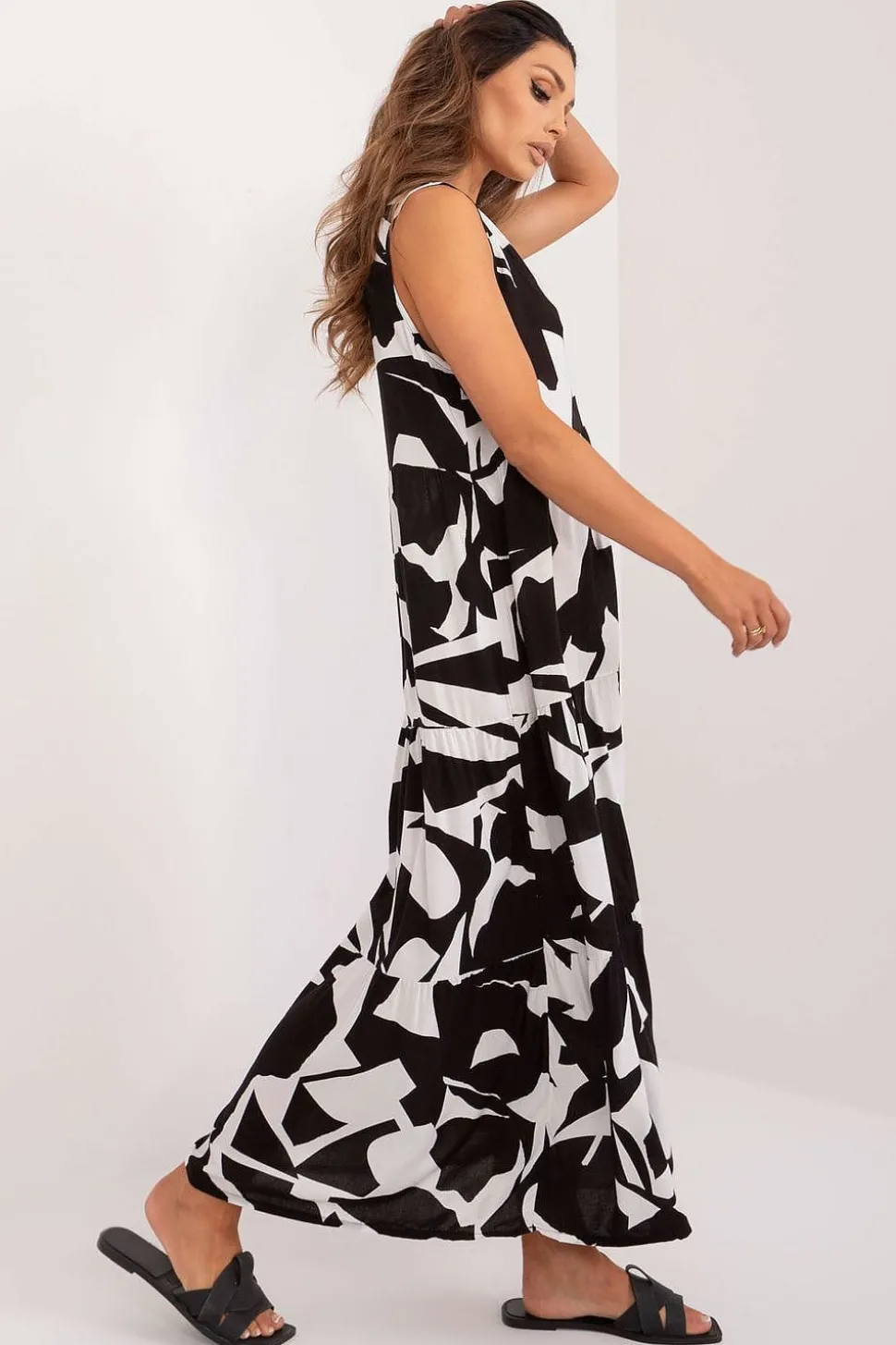 Robe casual noire et blanche longue