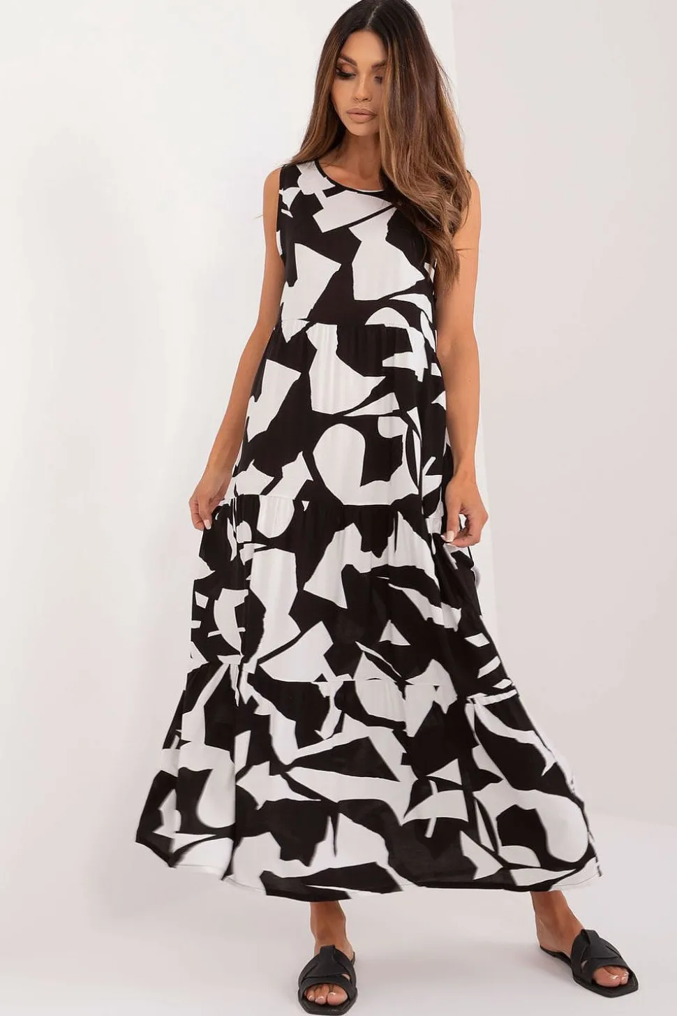 Robe casual noire et blanche longue