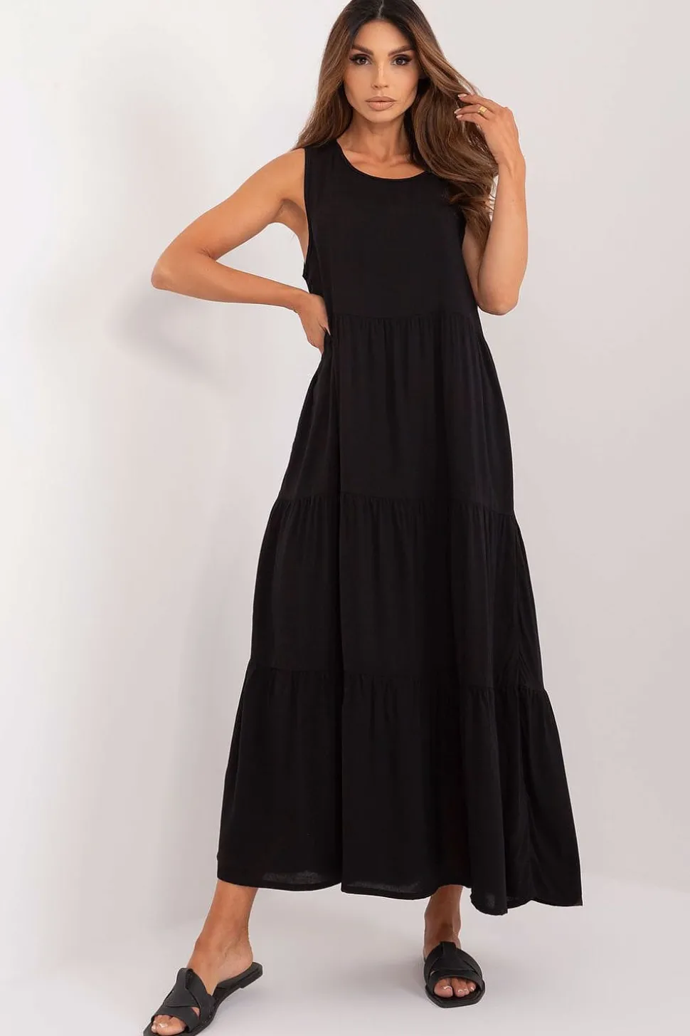 Robe casual noire fluide sans manches