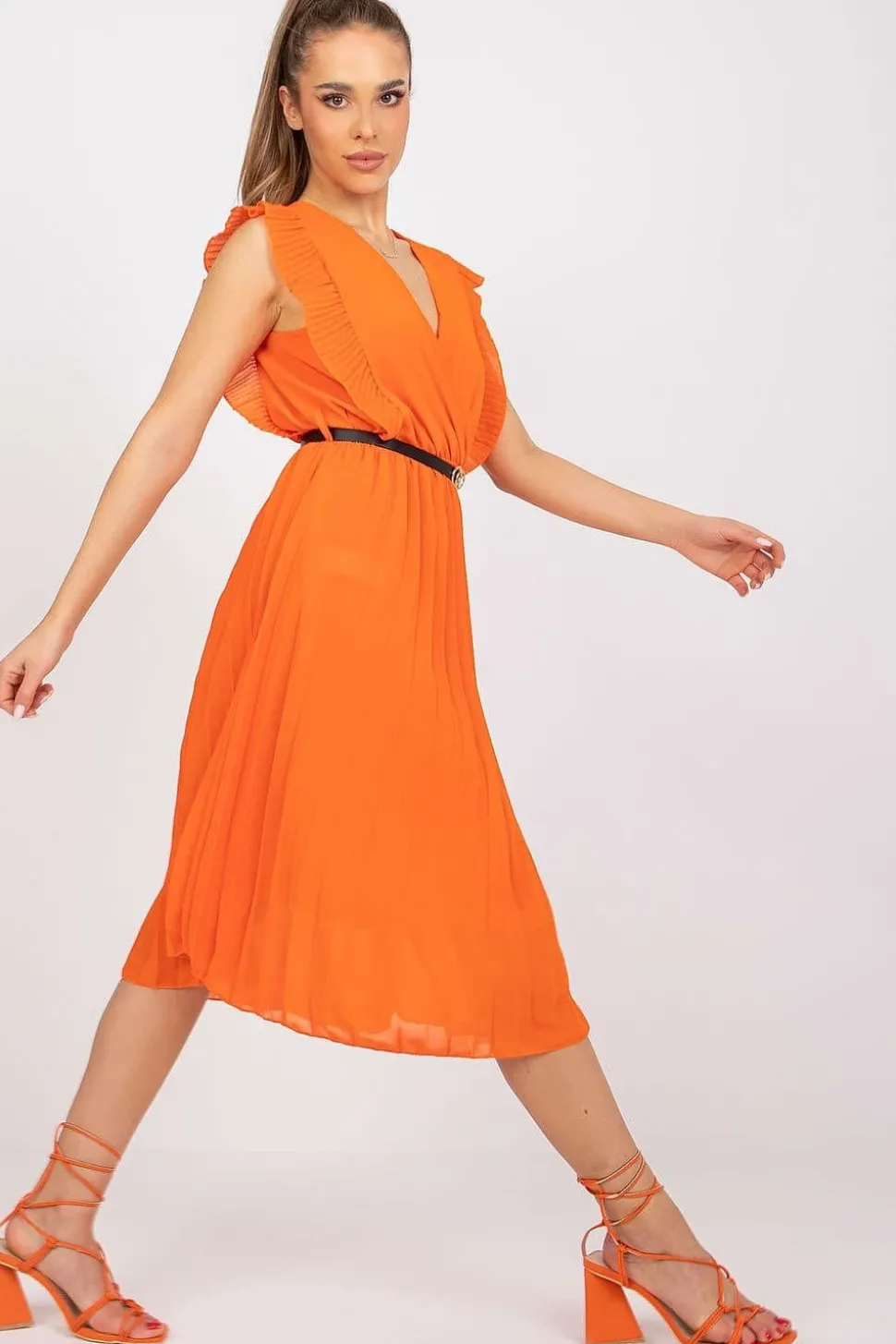 Robe casual orange plissée