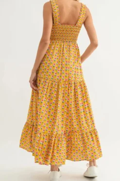Robe champêtre longue col carré