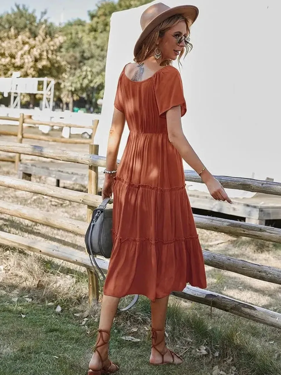 Robe champêtre midi manches courtes