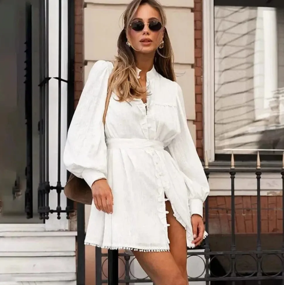 Robe chemise blanche courte manches longues