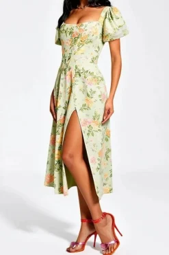 Robe corset fleurie fendue manches courtes