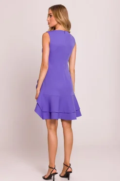 Robe courte asymétrique sans manches