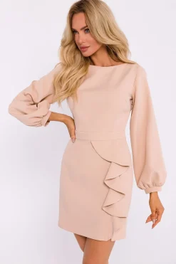Robe courte dos nu manche longue