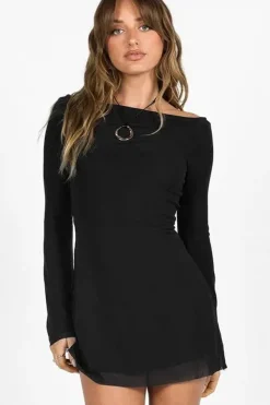 Robe courte dos nu manches longues