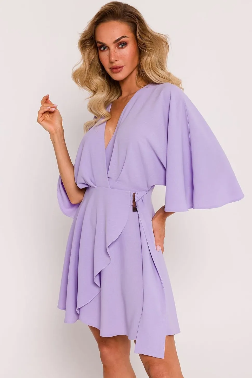 Robe courte lilas manches chauve-souris