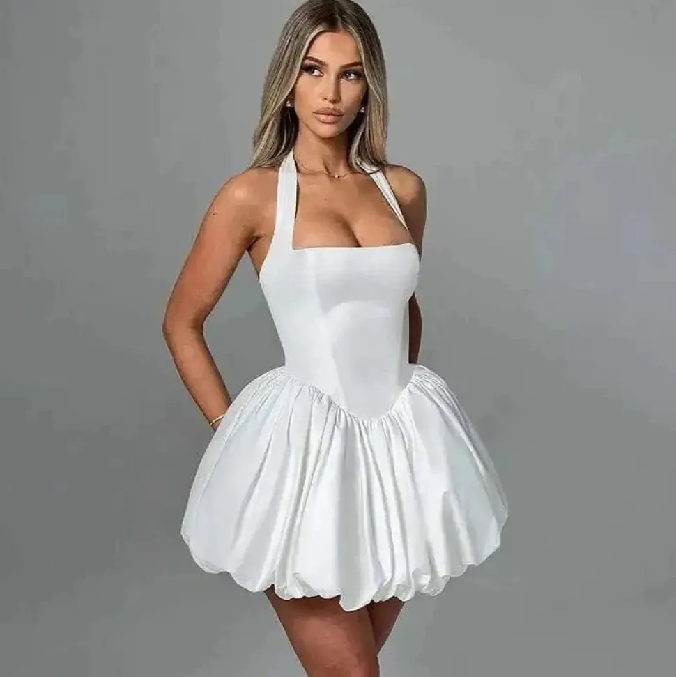 Robe courte évasée bretelles halter