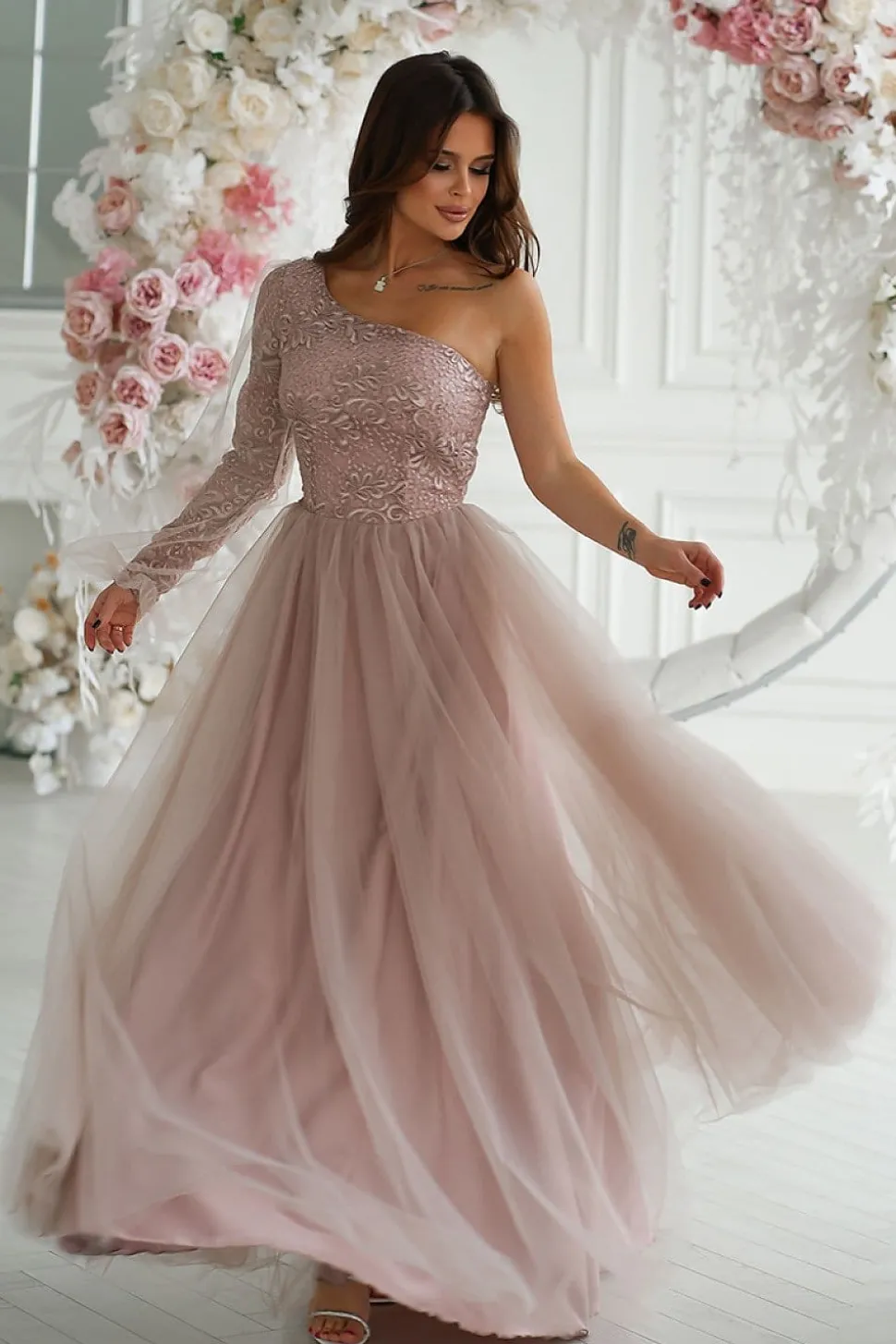 Robe de bal rose poudré
