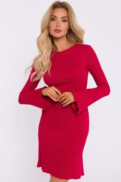Robe de cocktail courte à poignets évasés et manches longues
