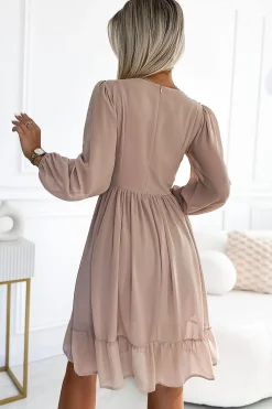 Robe de cocktail fluide manches longues