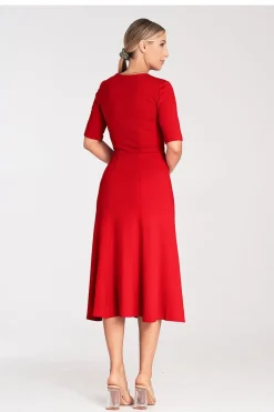 Robe de cocktail midi évasée