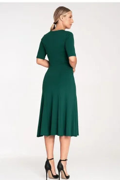 Robe de cocktail midi évasée