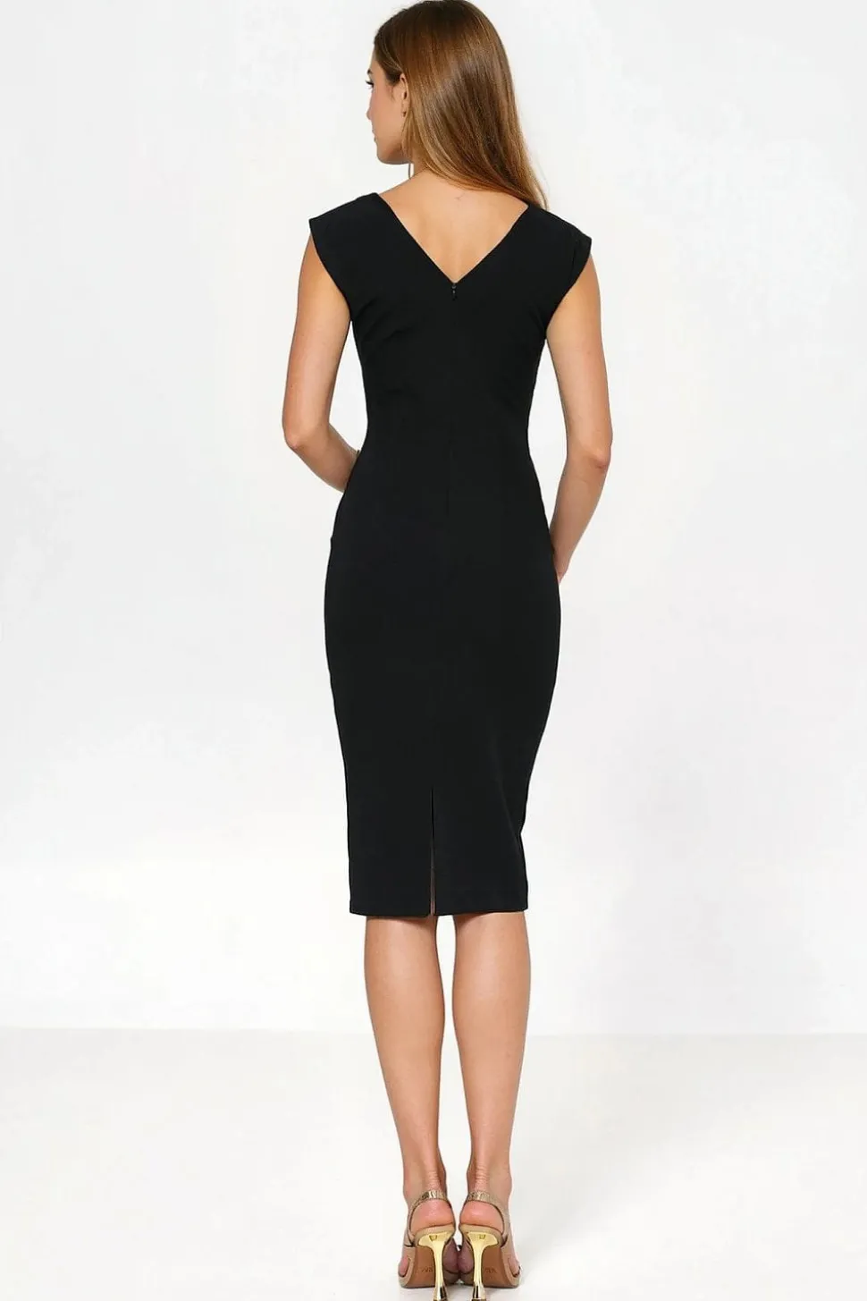 Robe de cocktail moulante noire midi