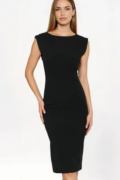 Robe de cocktail moulante noire midi