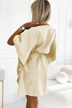 Robe de cocktail papillon courte
