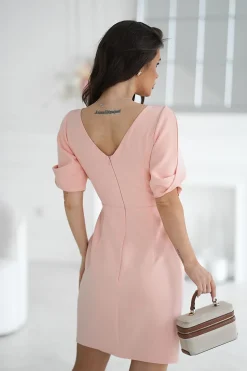 Robe de cocktail rose courte décolleté croisé