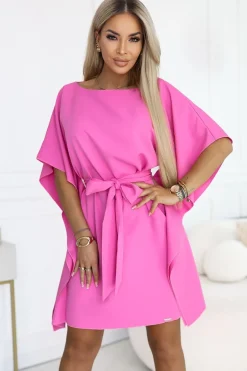 Robe de cocktail rose courte manches larges