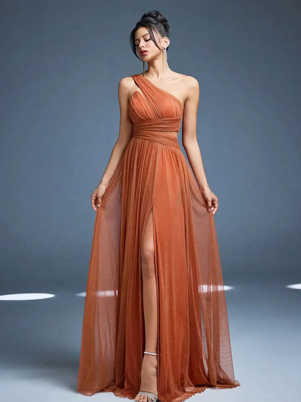 Robe de demoiselle d'honneur terracotta à une épaule et fente haute
