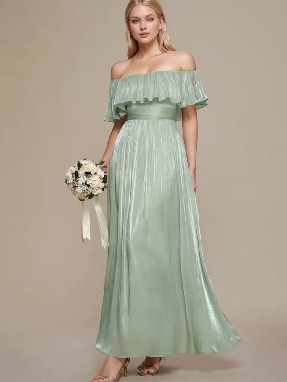 Robe de demoiselle d'honneur verte sauge épaules dénudées à volants