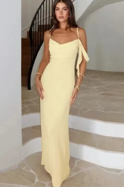 Robe de gala longue dos nu bretelles fines