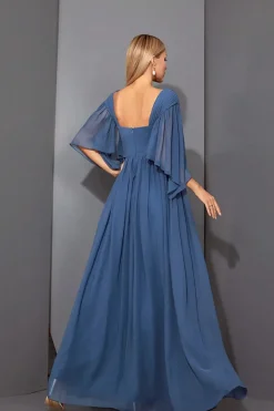 Robe demoiselle d'honneur bleue avec manches flottantes et fente haute