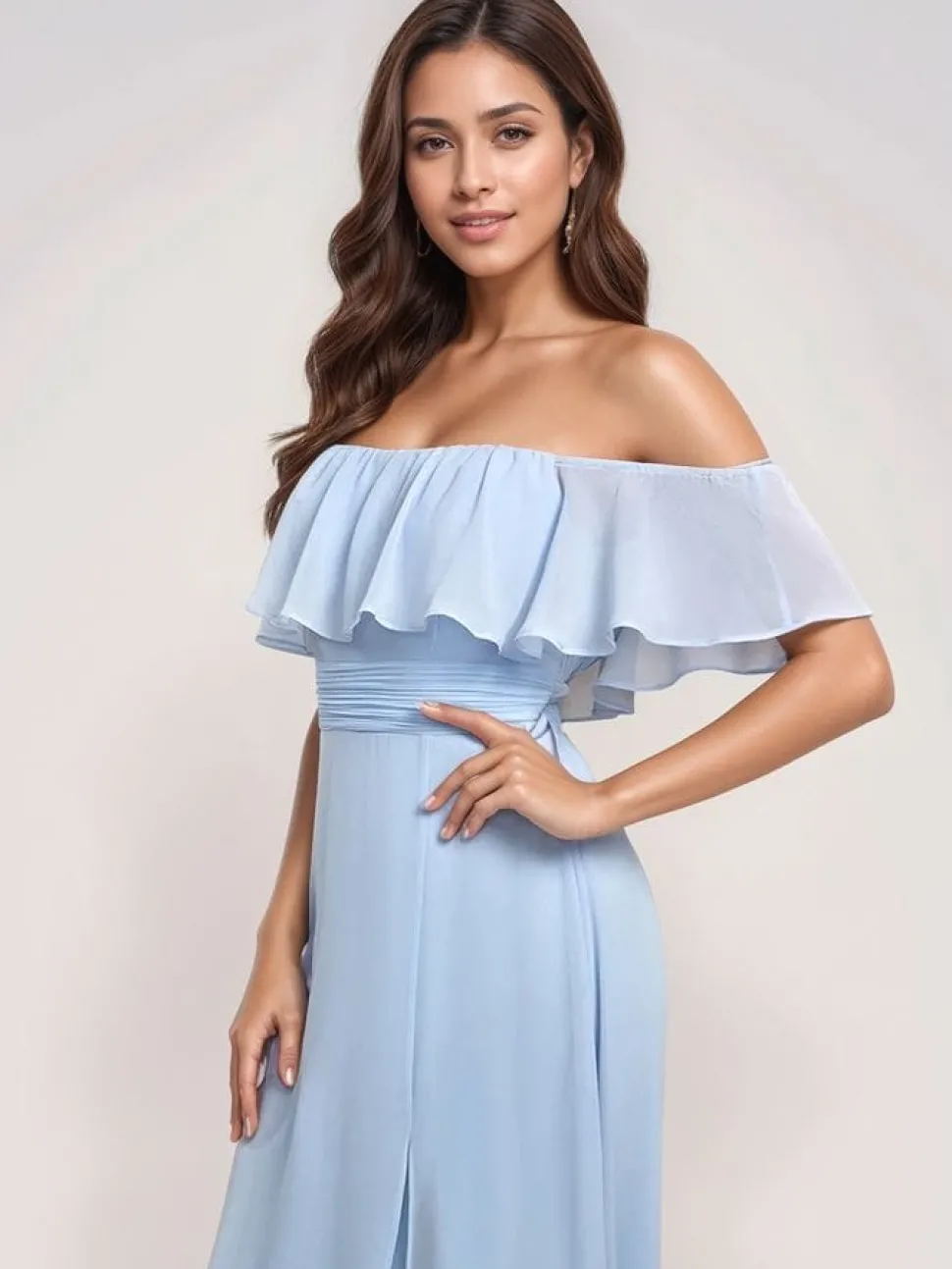 Robe demoiselle d'honneur bleue longue épaules dénudées