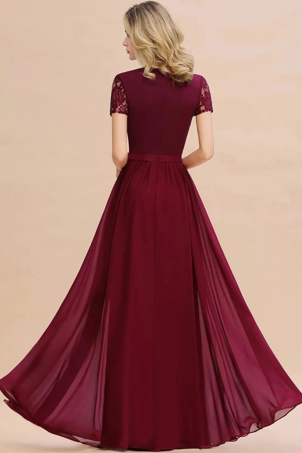 Robe demoiselle d'honneur chic manches courtes