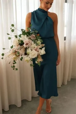 Robe demoiselle d'honneur chic midi