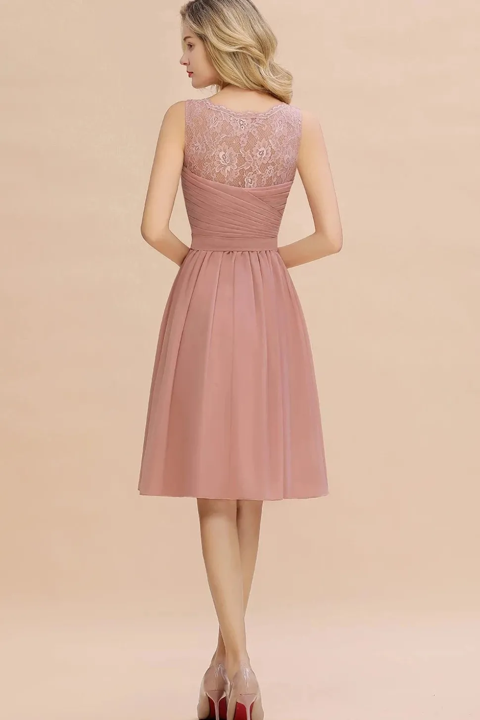 Robe demoiselle d'honneur chic rose poudré