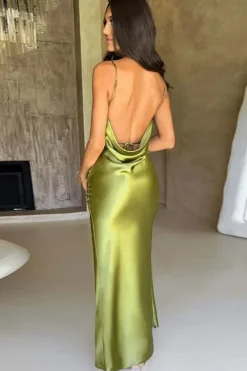Robe demoiselle d'honneur longue dos nu satin