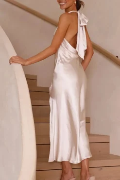 Robe demoiselle d'honneur midi dos nu