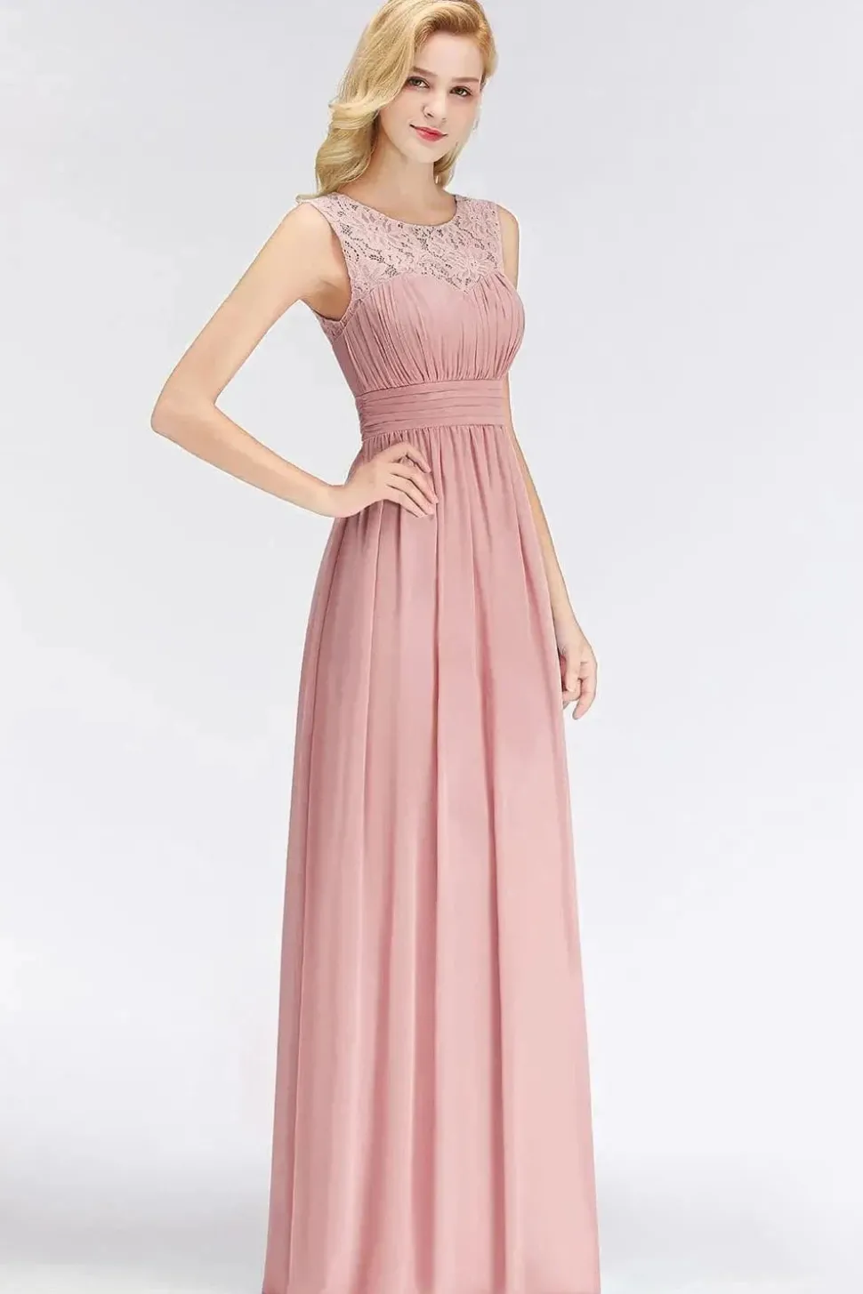 Robe demoiselle d'honneur rose poudré longue
