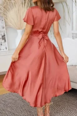 Robe demoiselle d'honneur terracotta asymétrique satinée